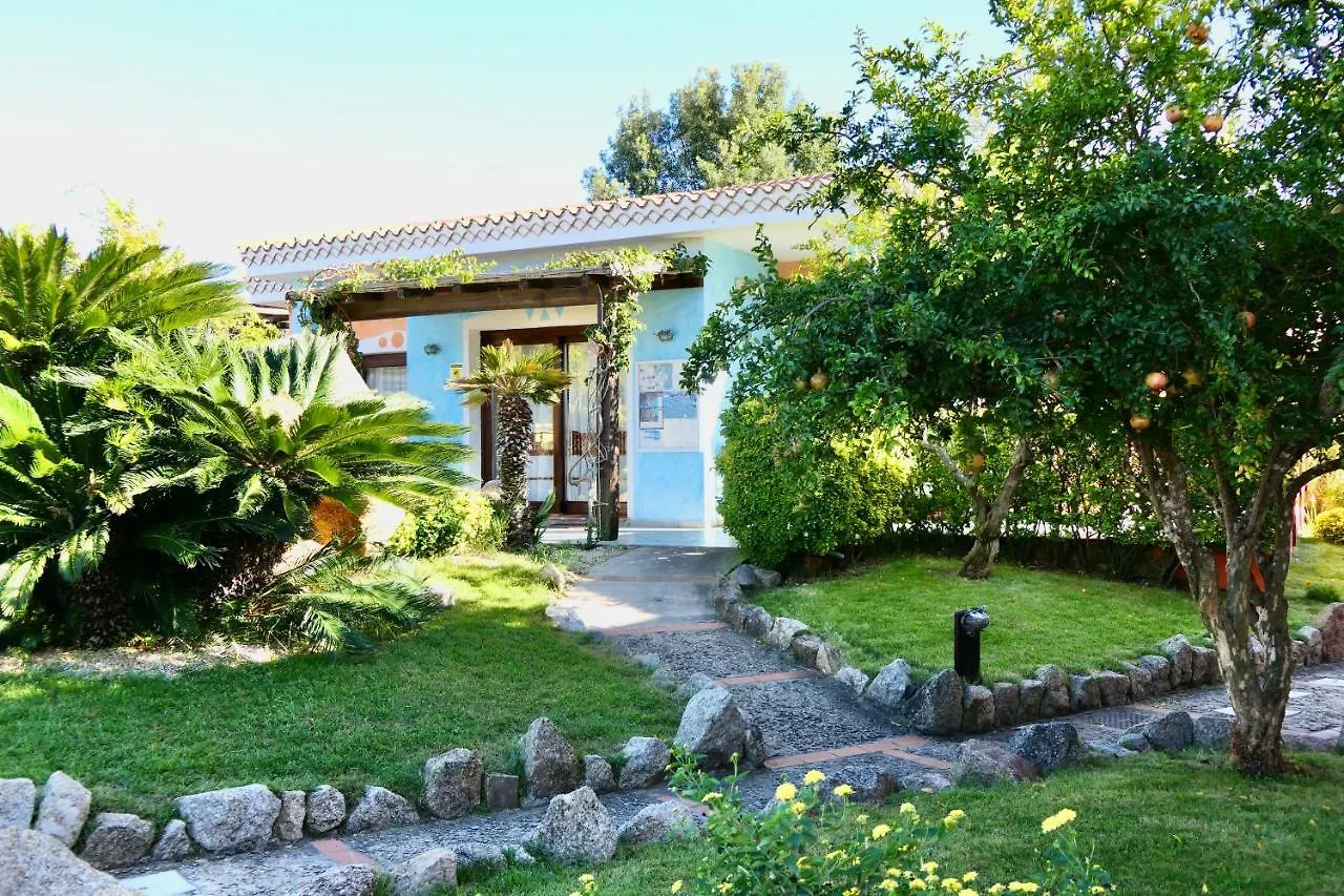 Isa-Apartments With Air Conditioning And Outdoor Private Space In Residence With Swimming-Pool In Palau, Only 150 Meters From The Sea Palau