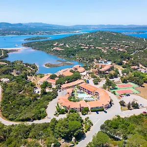 4* Aparthotel Ahr Costa Serena Village